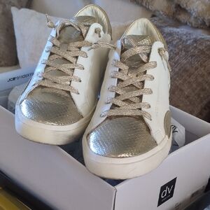 DV by Dolce Vita Women's Metallic Gold and White Sneakers